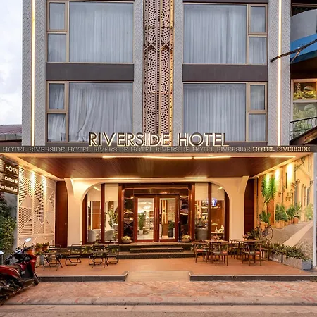 Riverside Hotel-2